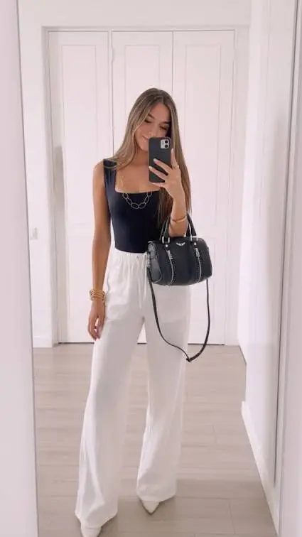 ai character: Noa background