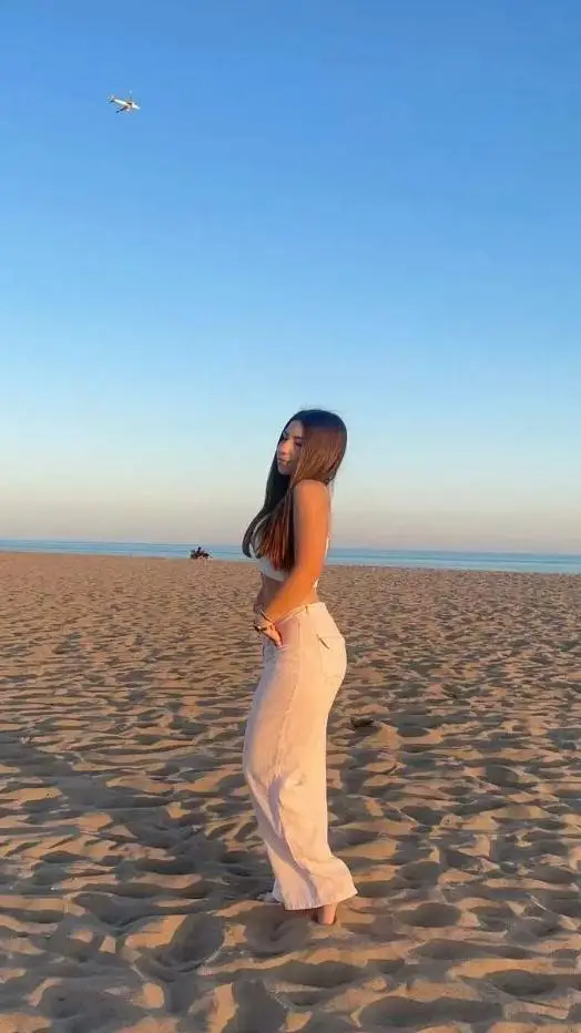 ai character: Irene background