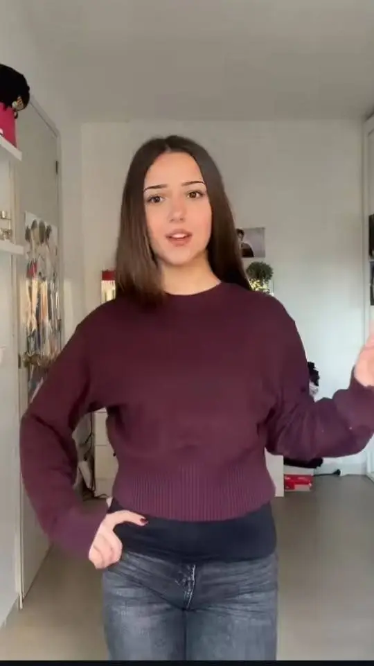 ai character: Arianda Molina(Ari background