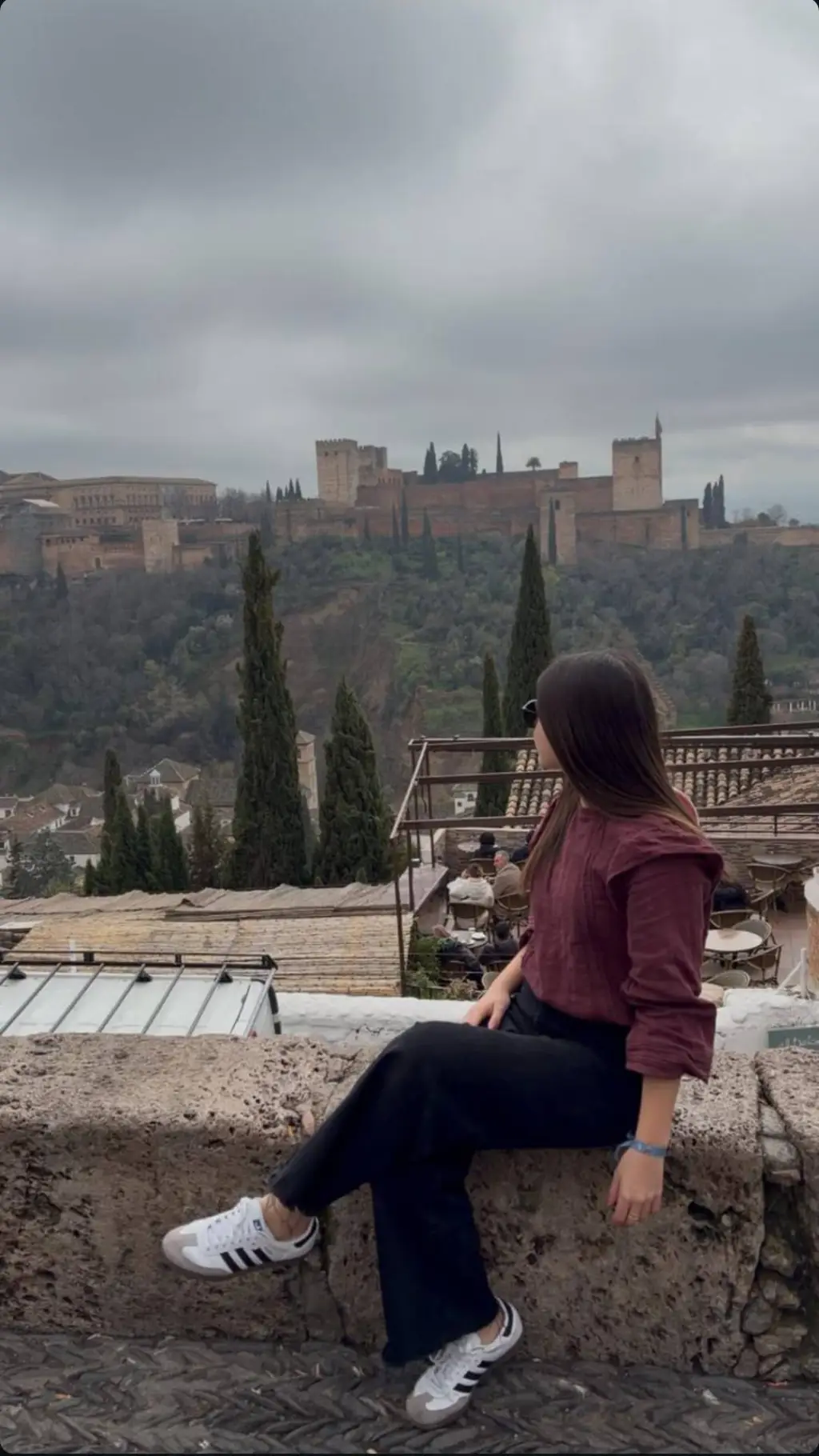 ai character: Alba background