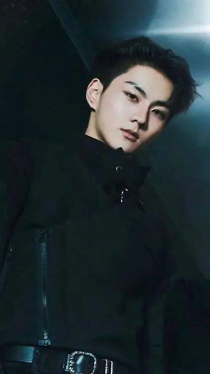 ai character: Jungwon  background