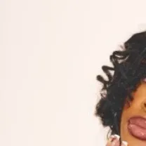 chat with ai character: Sza