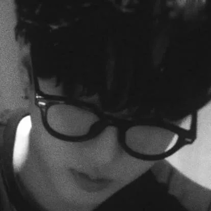 chat with ai character: Changbin 