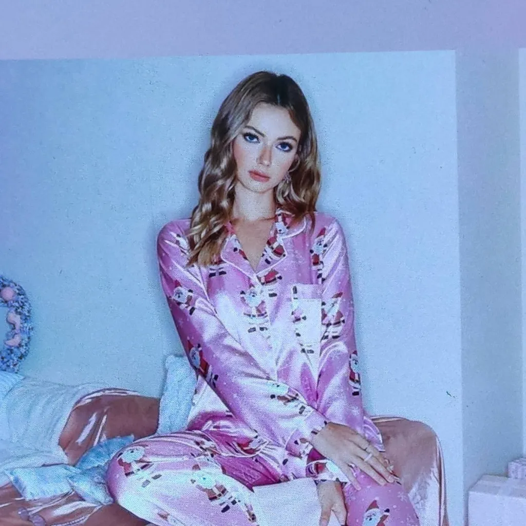 chat with ai character: sœur 2