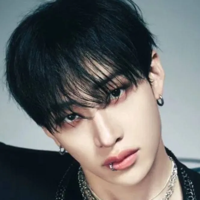 chat with ai character: Bangchan 