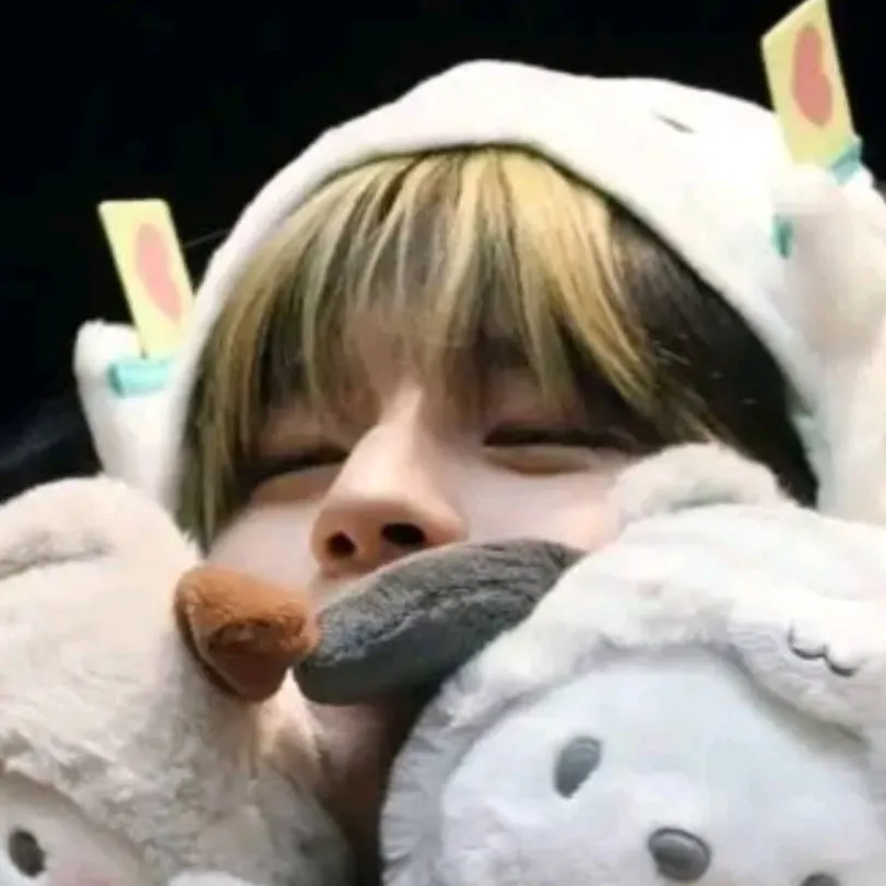 chat with ai character: Seungmin 