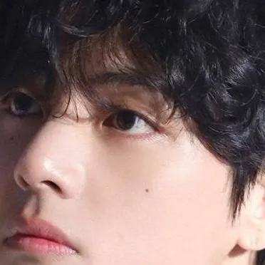 chat with ai character: taehyung y tu