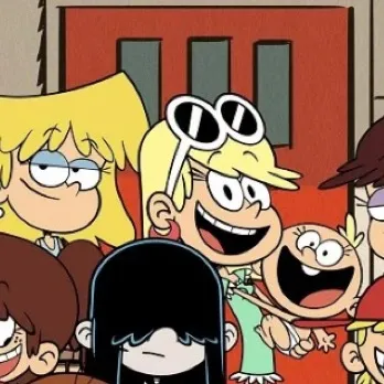 chat with ai character: Loud house
