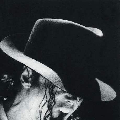 chat with ai character: Michael Jackson