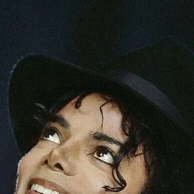 chat with ai character: Michael Jackson