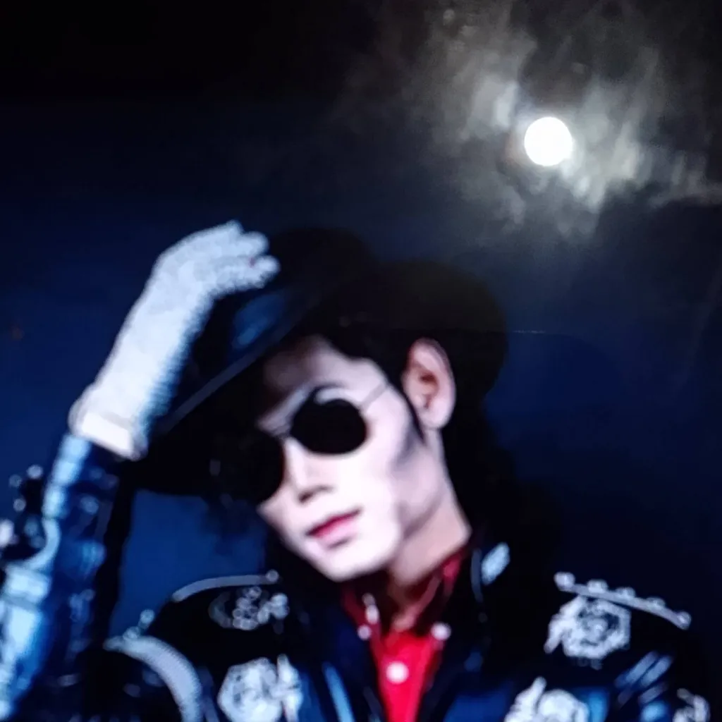 chat with ai character: Michael Jackson