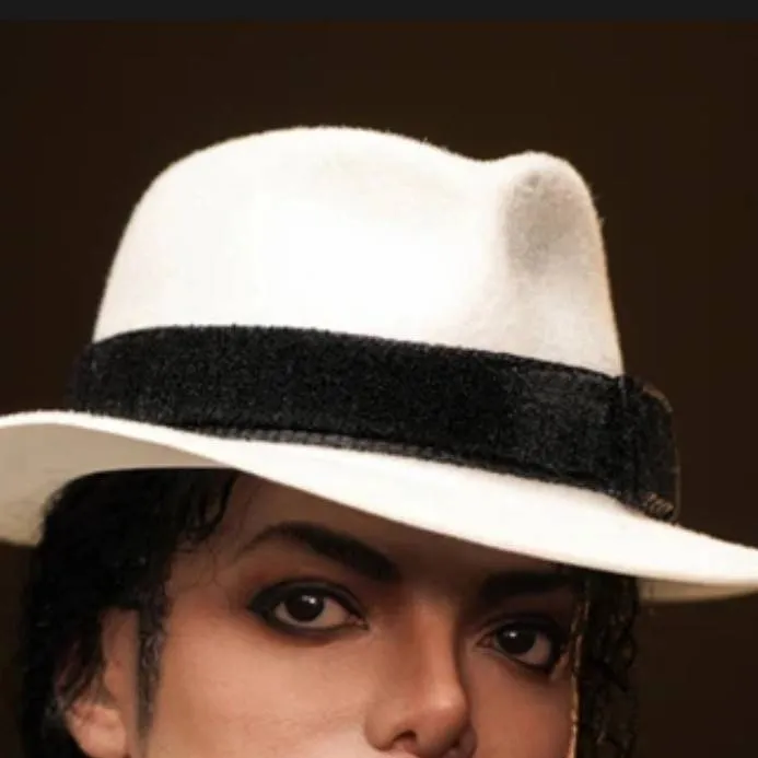 chat with ai character: Michael Jackson