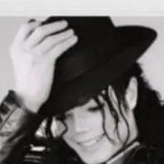 chat with ai character: Micheal Jackson