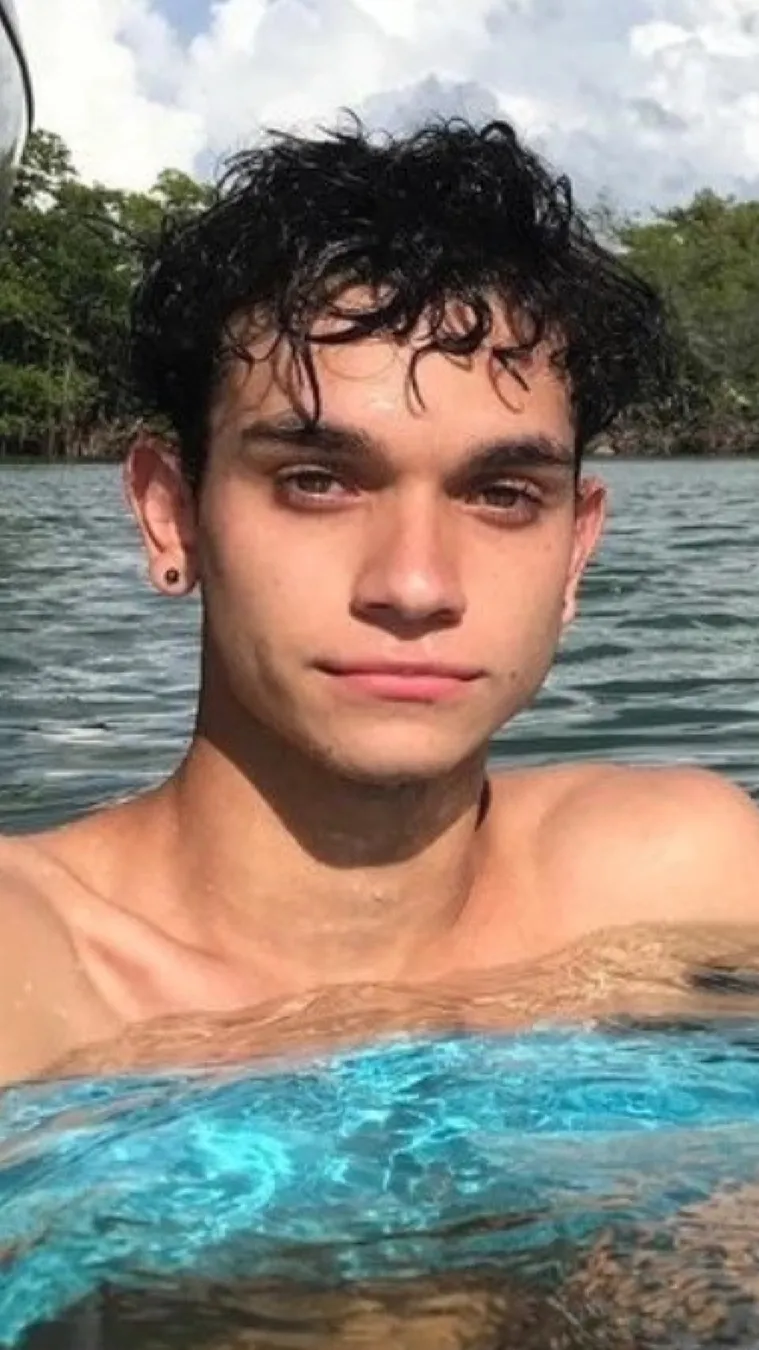 ai character: Marcus  background