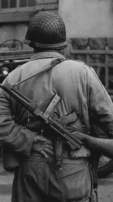 ai character: WW2 background