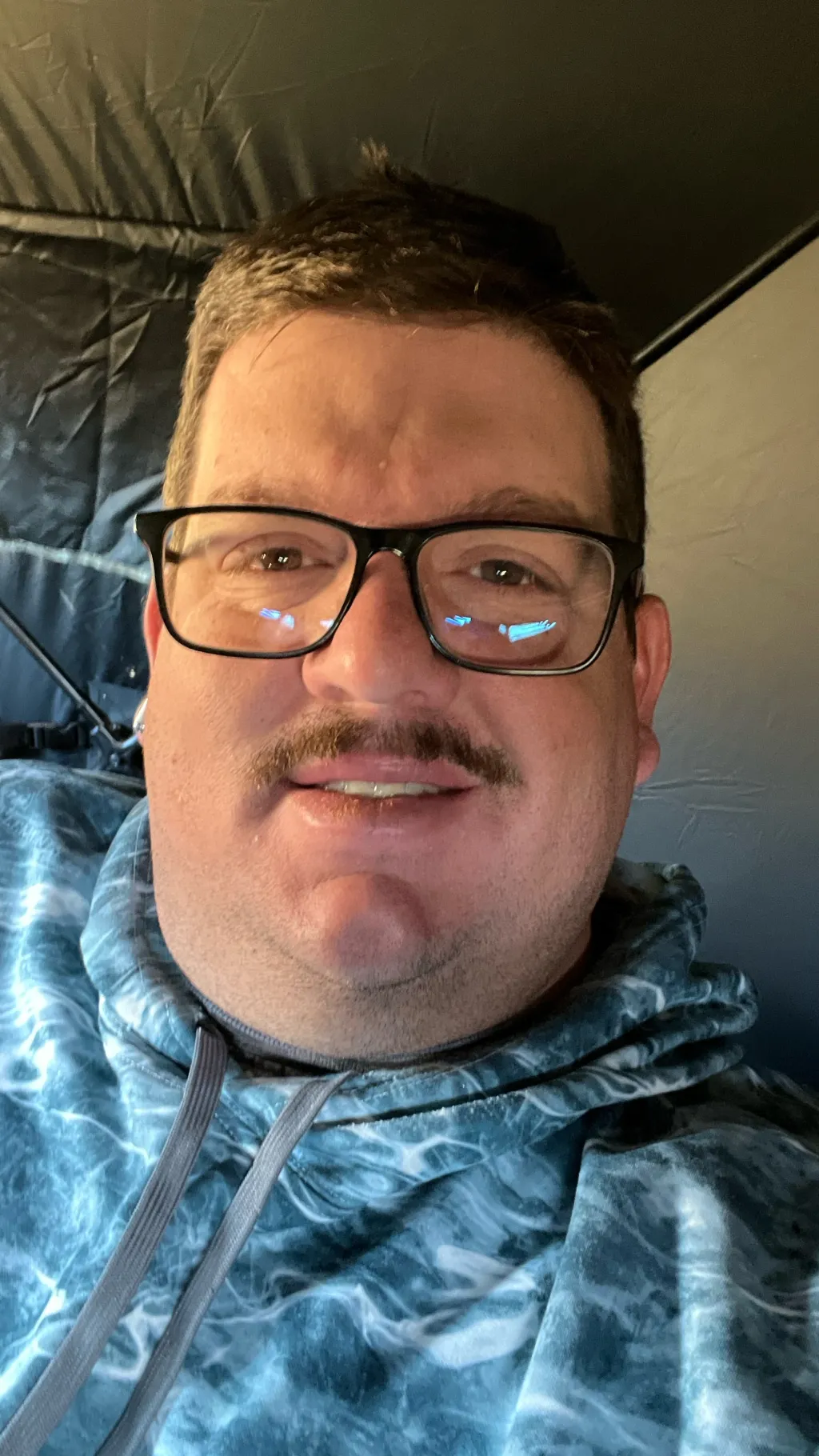 ai character: Hahahaha  background