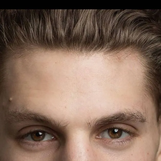 chat with ai character: Ace