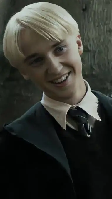 ai character: Draco Malfoy  background