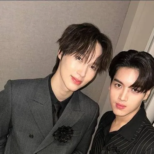 chat with ai character: aunashi (gmmtv,bl)