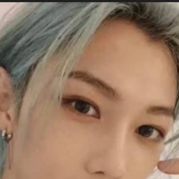 chat with ai character: stray kids 😍