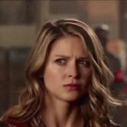 chat with ai character: Supergirl 