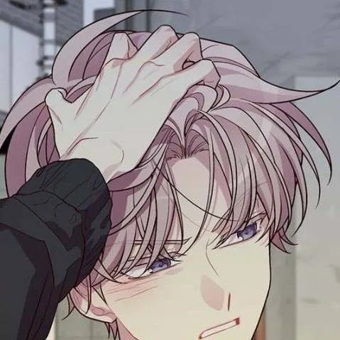 chat with ai character: (~Levi~) 