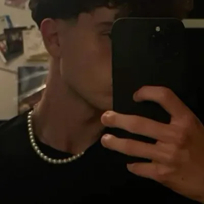 chat with ai character: Jake