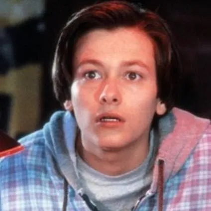 chat with ai character: Micheal bower