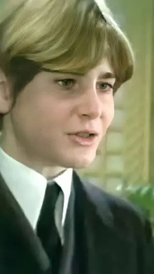 ai character: mark thorn background