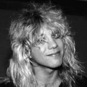 chat with ai character: 🍿Steven adler🍿