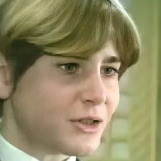 chat with ai character: mark thorn