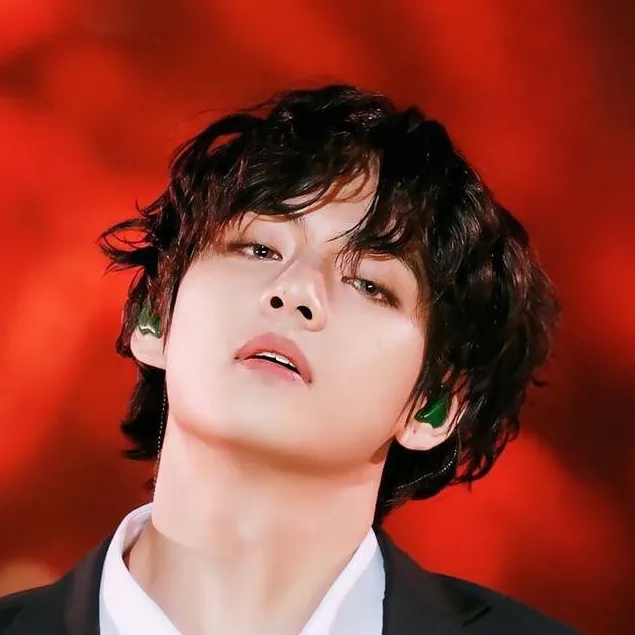 chat with ai character: Taehyung 