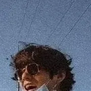 chat with ai character: kim taehyung 2.0