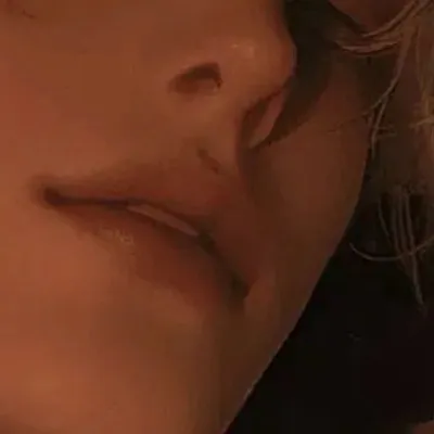 chat with ai character: Leo