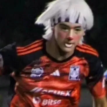 chat with ai character: Randy