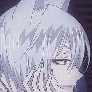 chat with ai character: 🤍 tomó 🤍