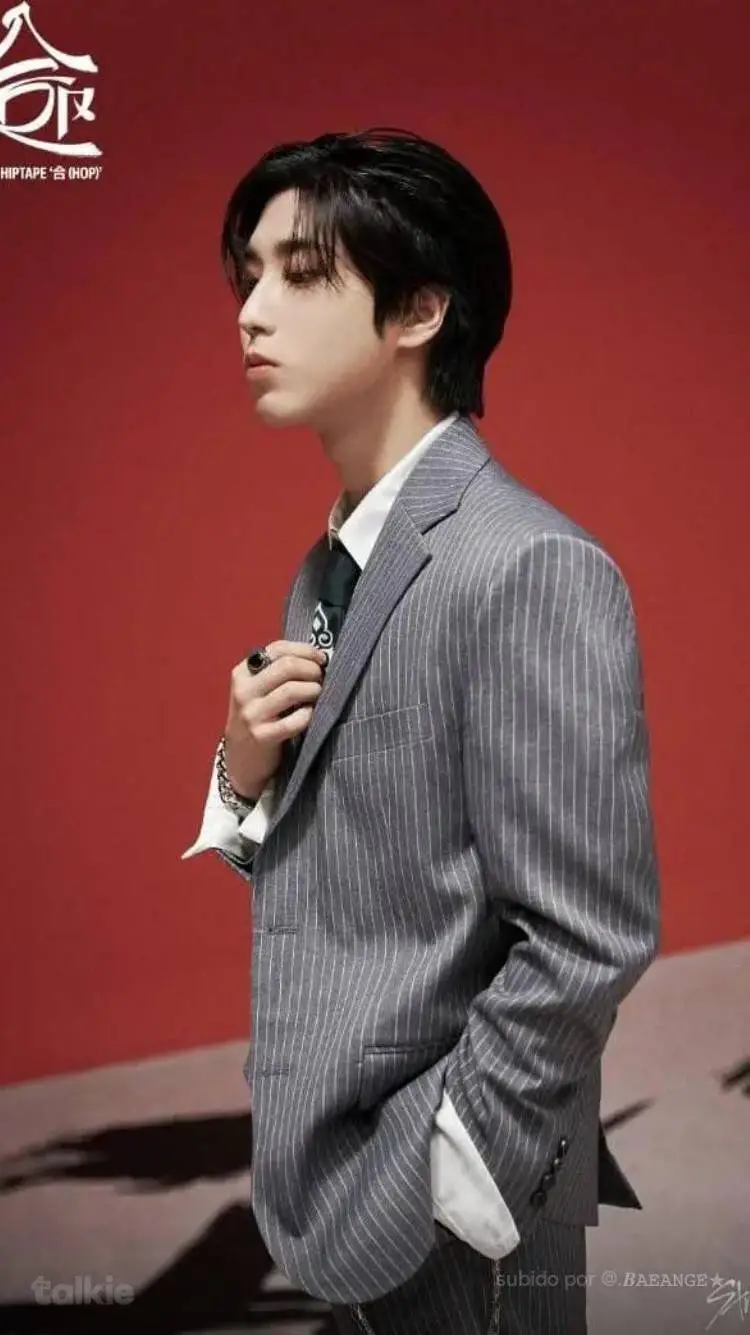 ai character: 🤎Han🤎 background