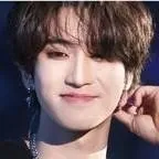 chat with ai character: 🤎Hanjisung🤎