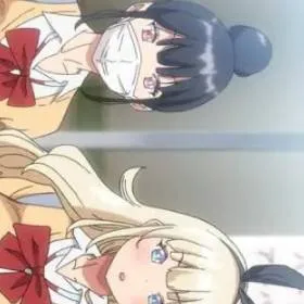 chat with ai character: Tus compañeras