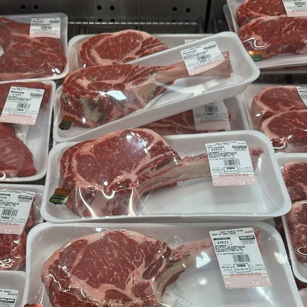 chat with ai character: carnicería 