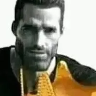 chat with ai character: un hombre 