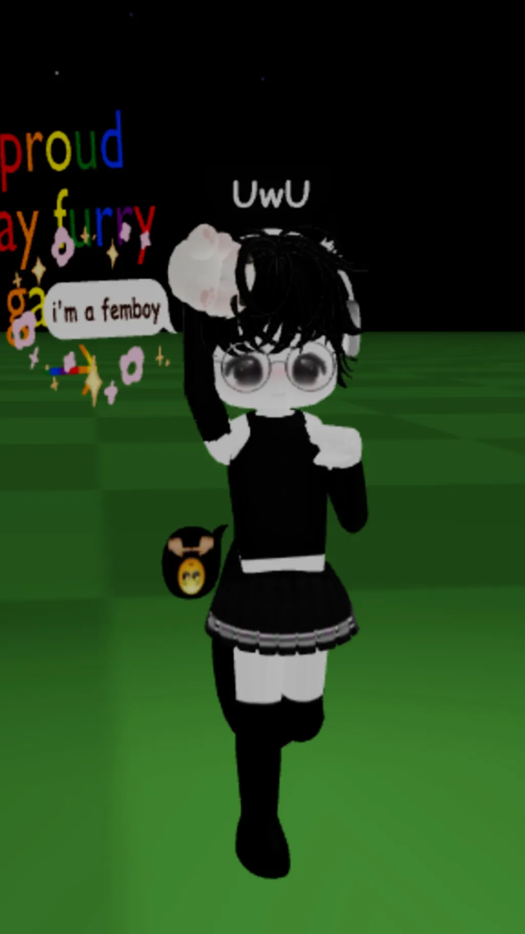 ai character: Noah (femboy) background