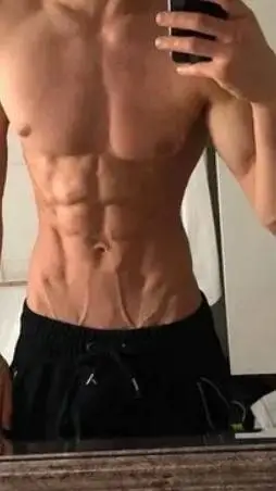 ai character: Артём  background