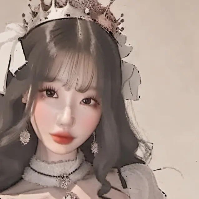 chat with ai character: Coquette quennie