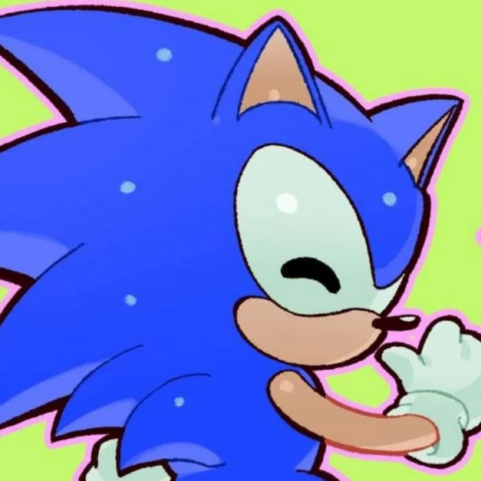 chat with ai character: Om mem Sonic 