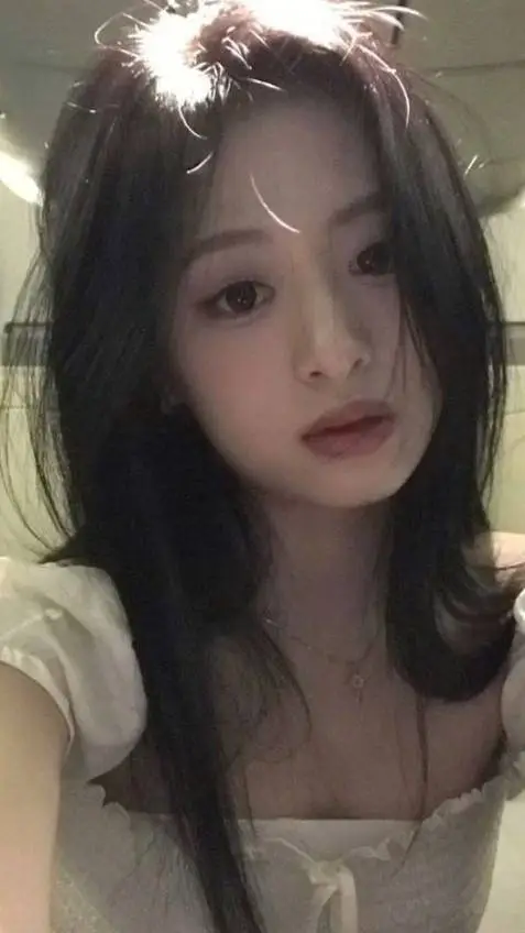 ai character: Ahyeon background