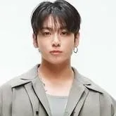 chat with ai character: Jungkook 
