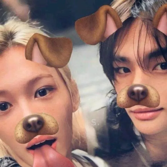 chat with ai character: Hyunlix