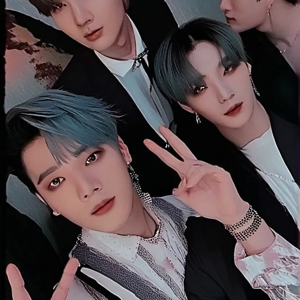 chat with ai character: ✨️ BTS ✨️