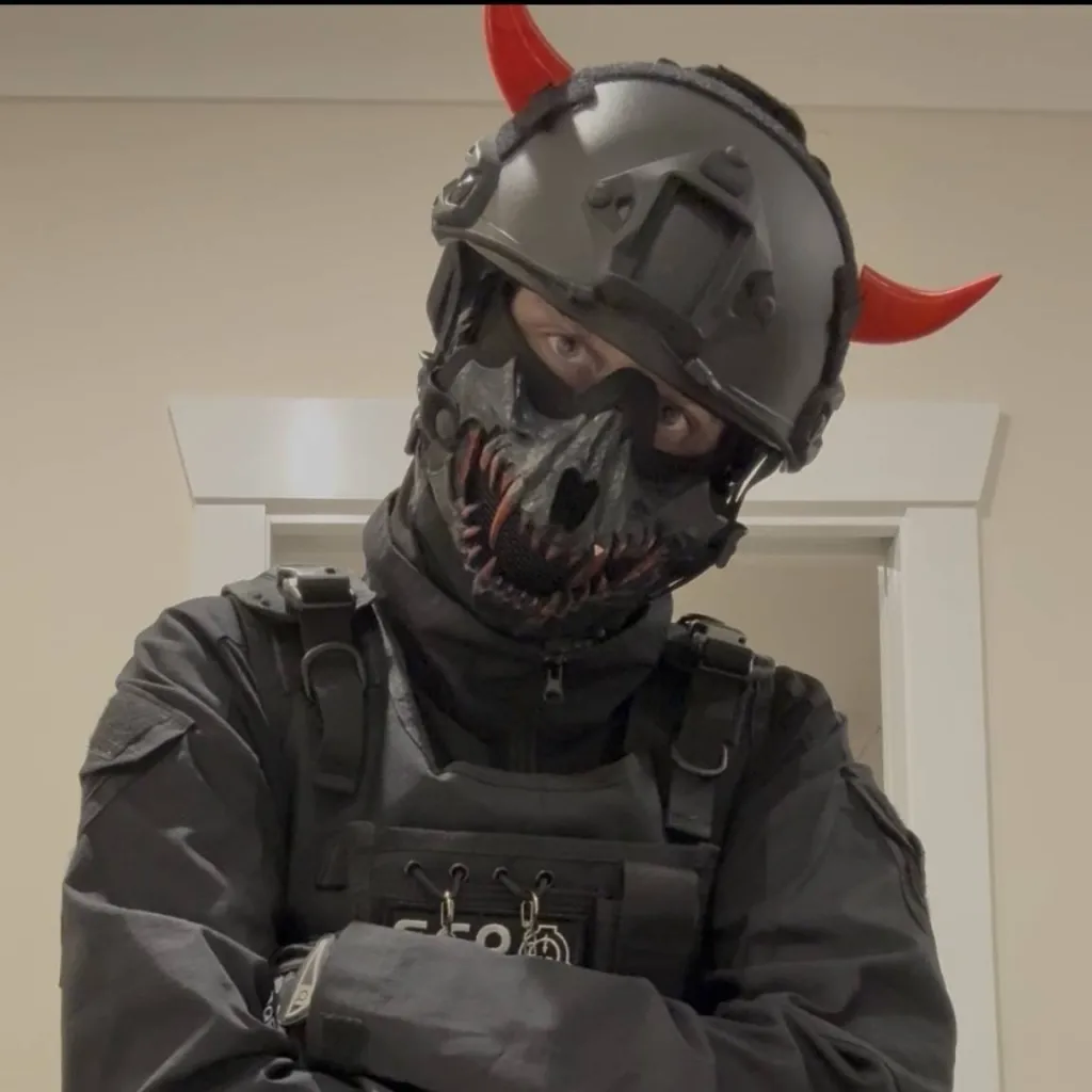 chat with ai character: 🎀Nathan🎀